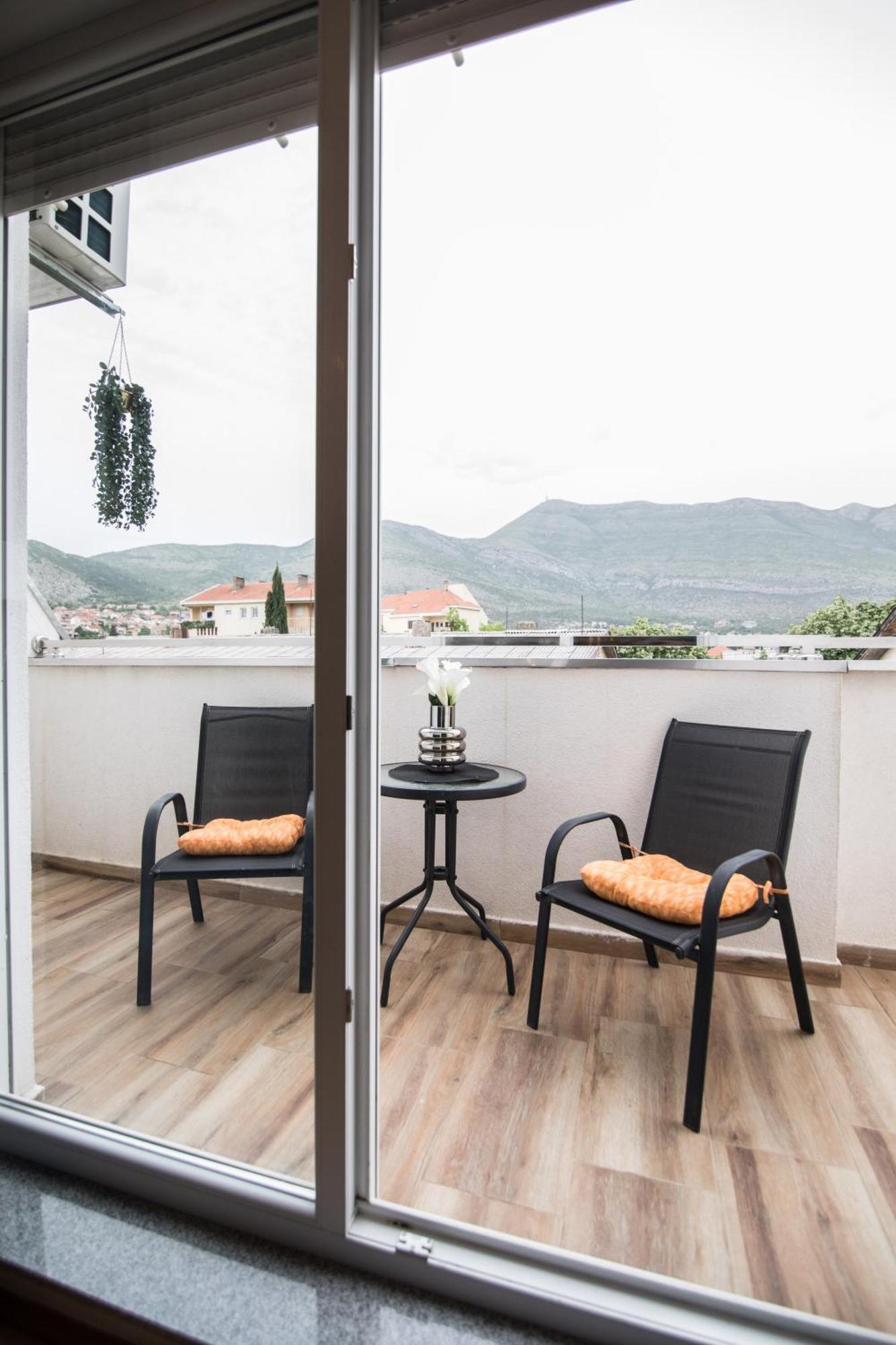 Prestige Lägenhet Trebinje Exteriör bild
